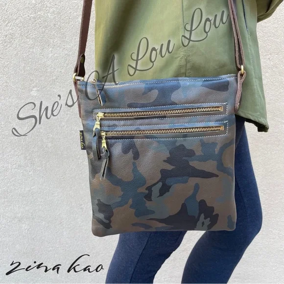 Zina Kao 🇺🇸 CAMO Print | Leather Crossbody Bag - Picture 2 of 9
